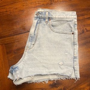 Abercrombie faded high rise mom shorts